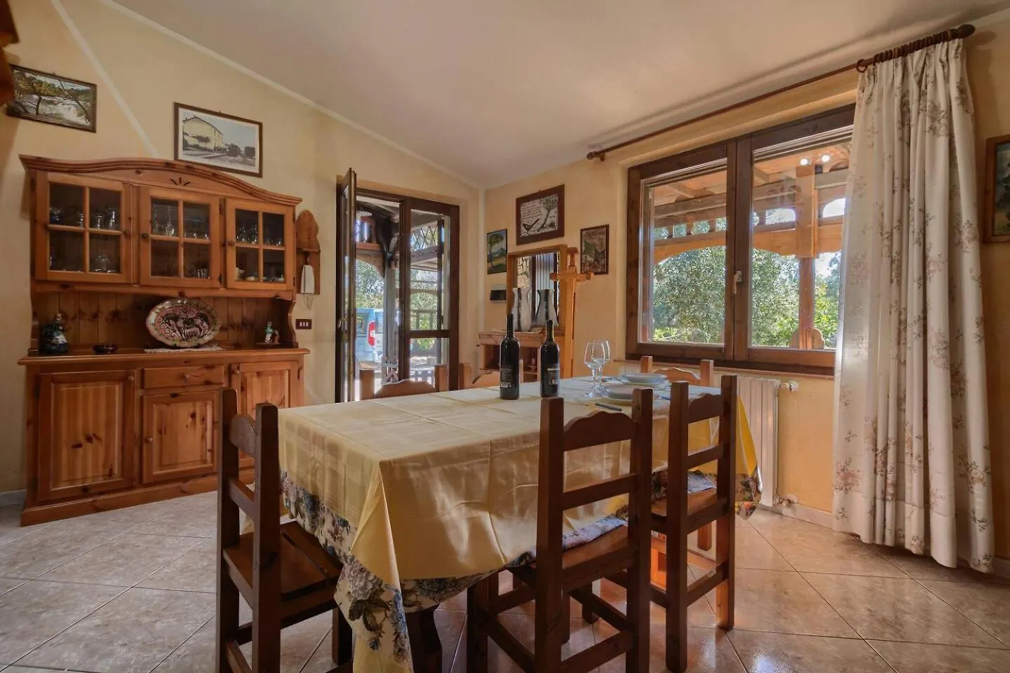 Casa Lilliu Villa Villacidro Italy